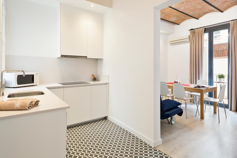 Balcony/Terrace, Kitchen or kitchenette, Living room, Seating area, Dining area