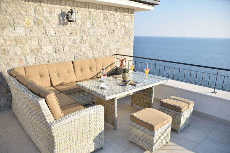 Balcony/Terrace, Balcony/Terrace, Seating area, Sea view