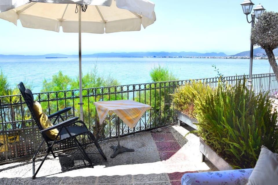 View (from property/room), Balcony/Terrace