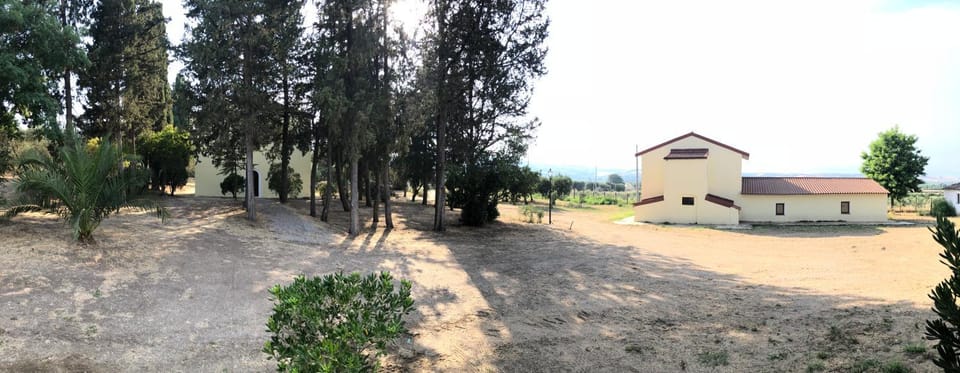 Property building, Garden