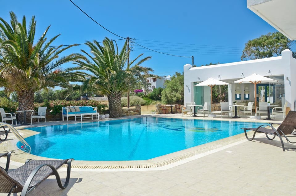 Balcony/Terrace, Swimming pool, Swimming pool