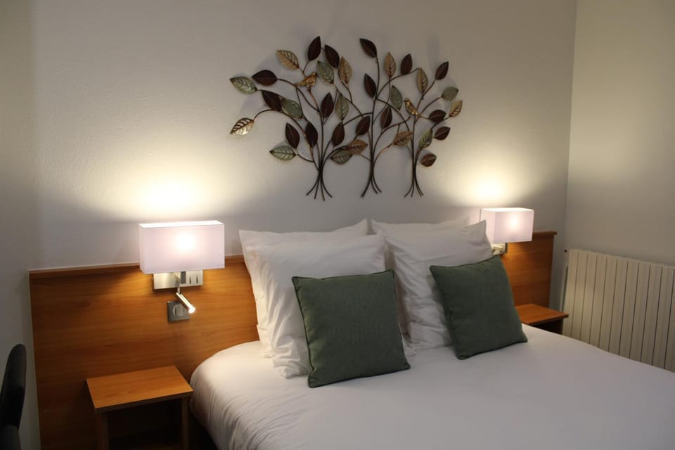Bed, Decorative detail