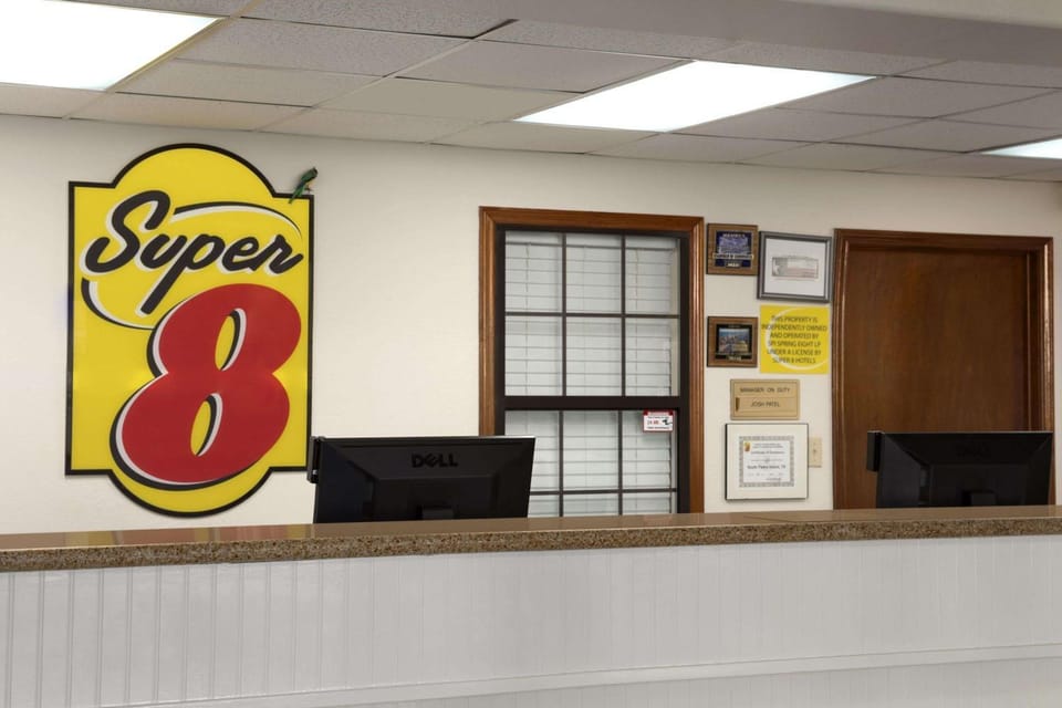 Lobby or reception, On site