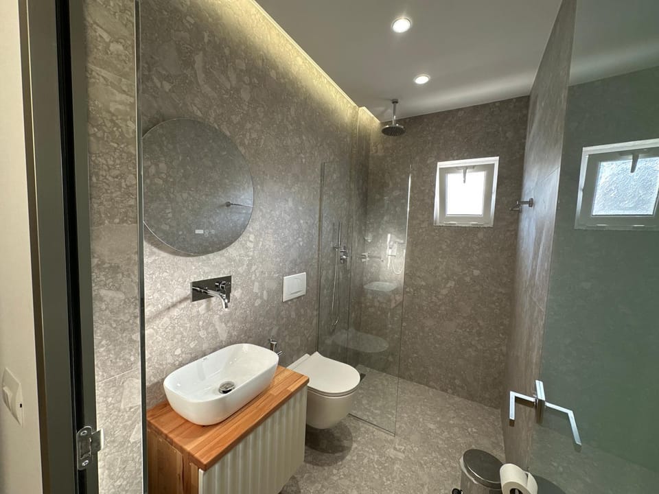 Holiday Home Shahini Bed and Breakfast in Ksamil