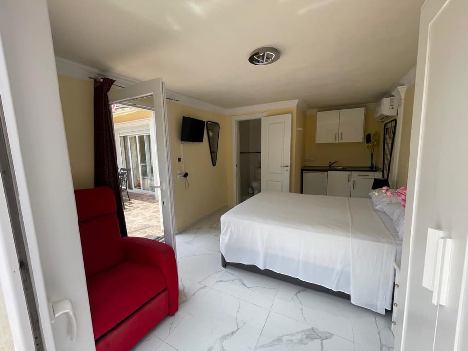 Villa HAYAHAY with PRIVATE POOL & Amazing view Villa in Calp