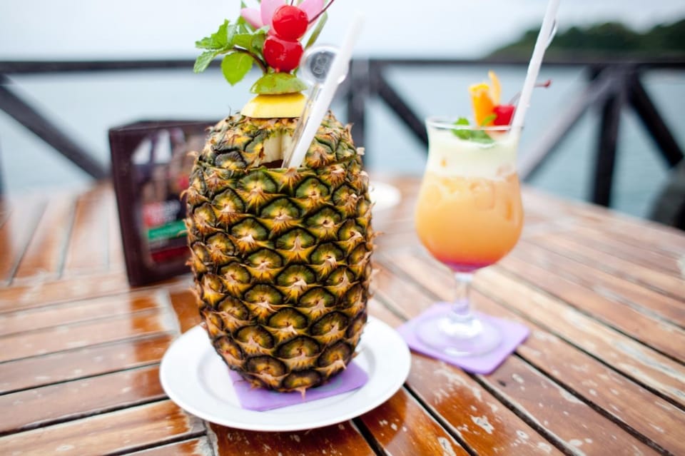 Food and drinks, Food, Drinks