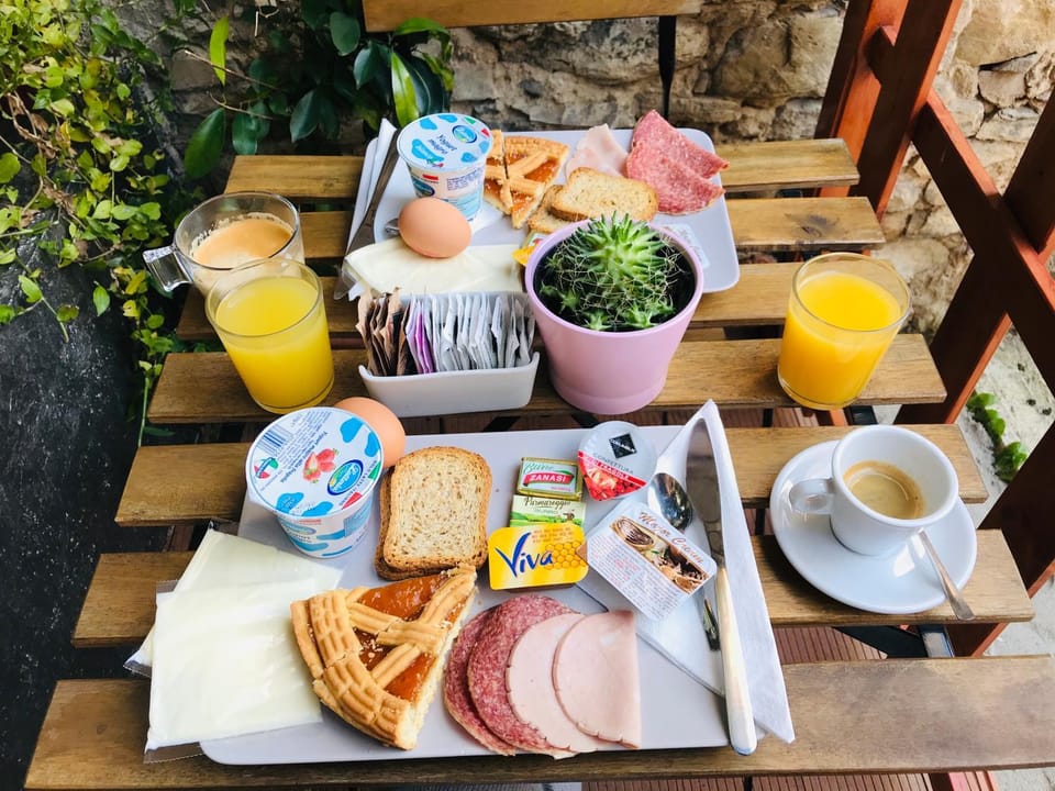 Breakfast
