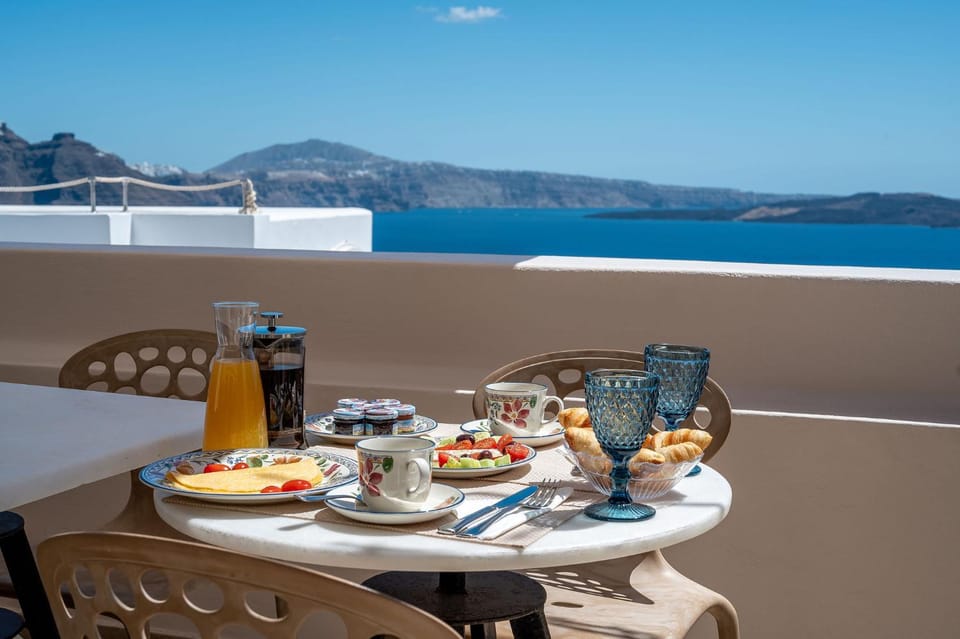 Day, Natural landscape, View (from property/room), Food, Breakfast