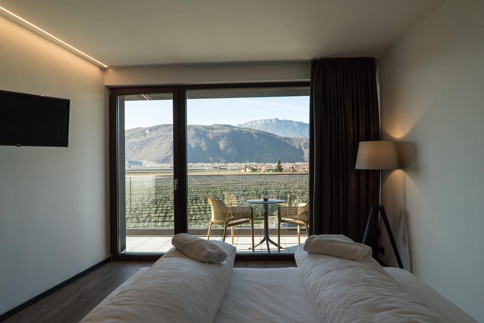 Garden view, Mountain view