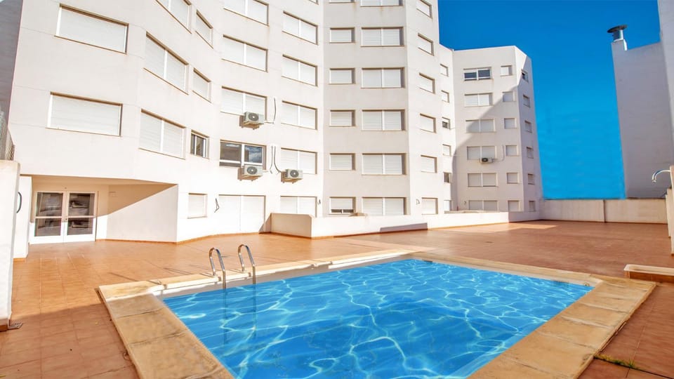Property building, Pool view, Swimming pool