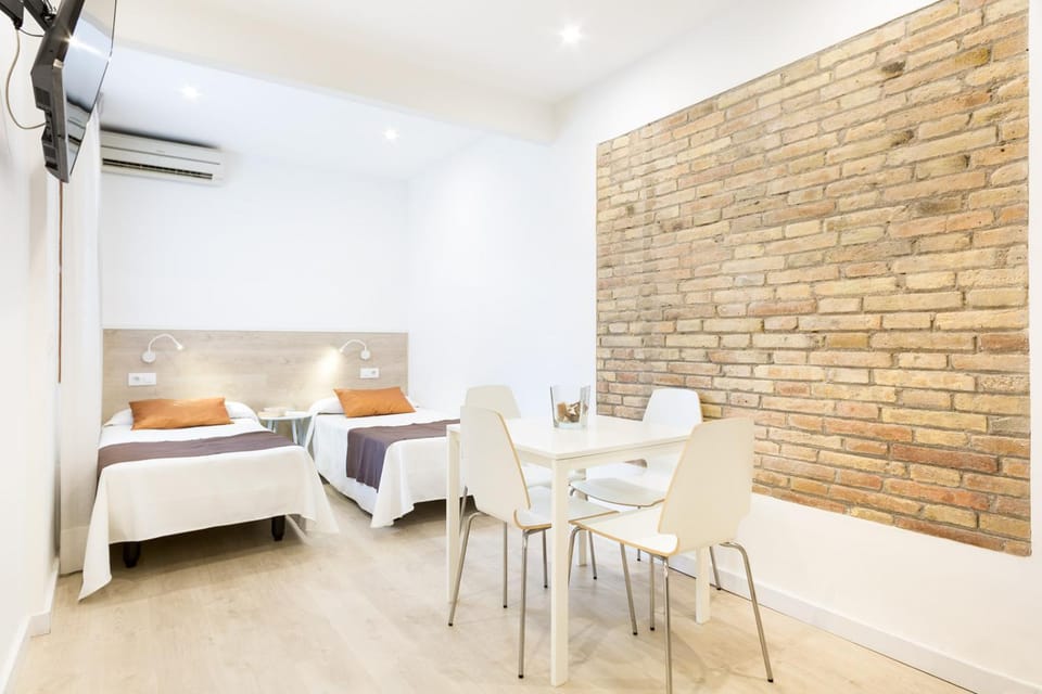 BcnStop Sagrada Familia Apartment hotel in Barcelona