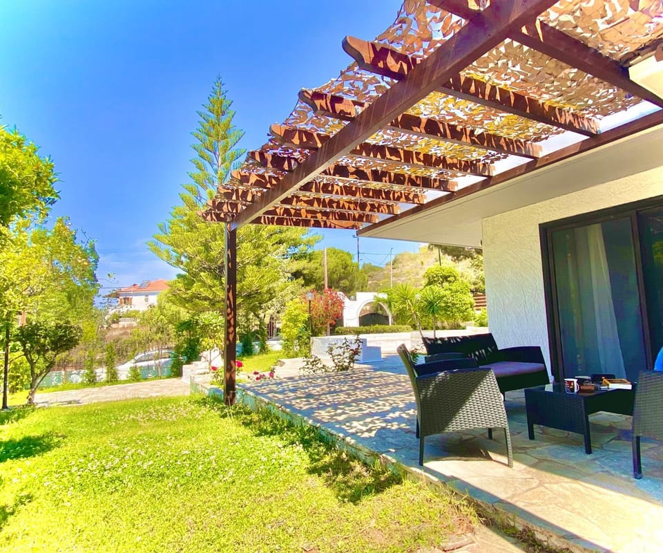 Patio, Garden, Seating area, Garden view