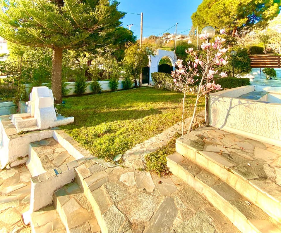 Garden, Garden view