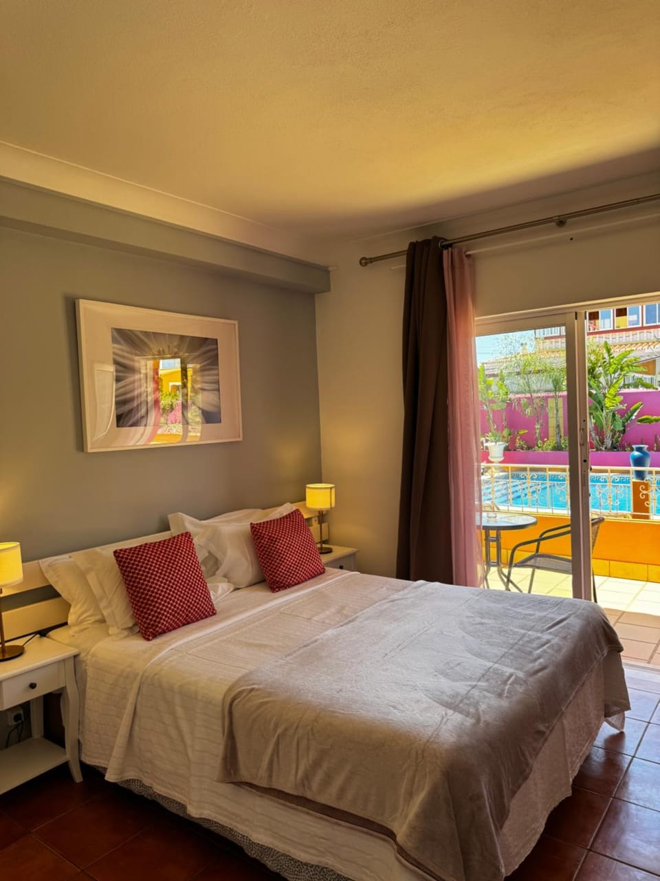 Vila Graciosa - Tranquility Oasis Bed and Breakfast in Lagos