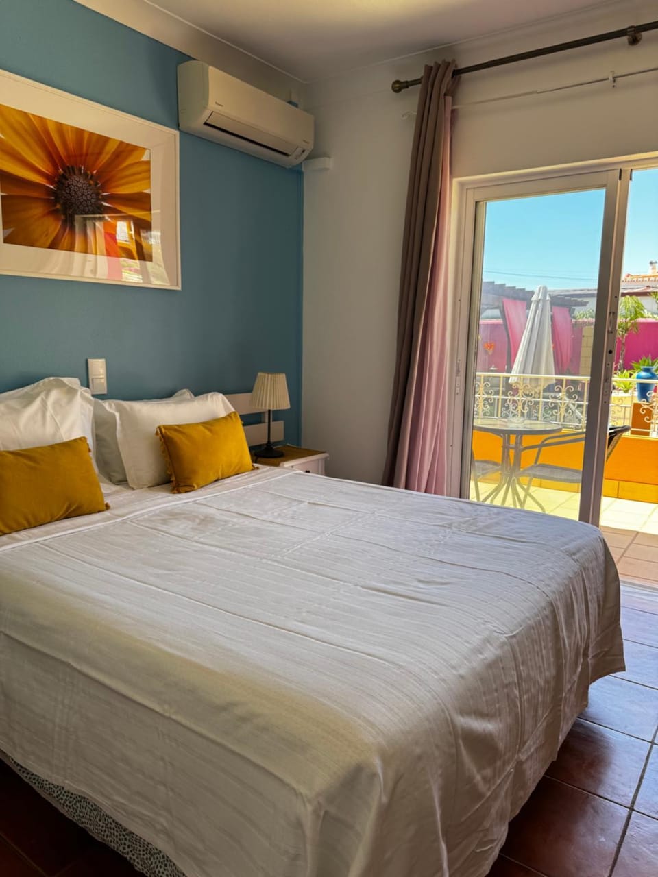 Vila Graciosa - Tranquility Oasis Bed and Breakfast in Lagos
