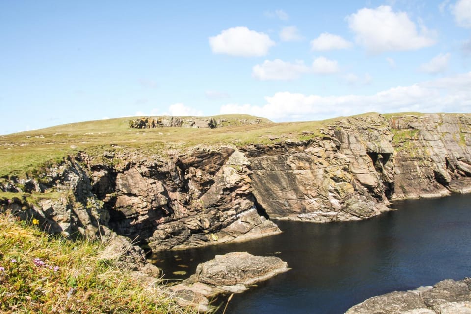 Nearby landmark, Natural landscape, Hiking