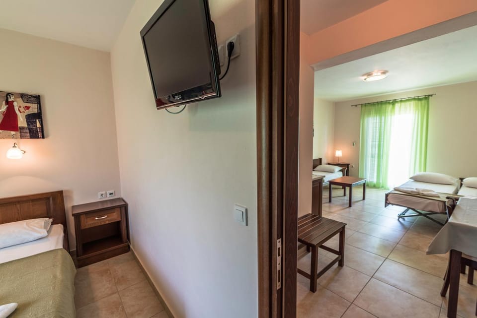Zeus Apartments Apartment hotel in Thasos