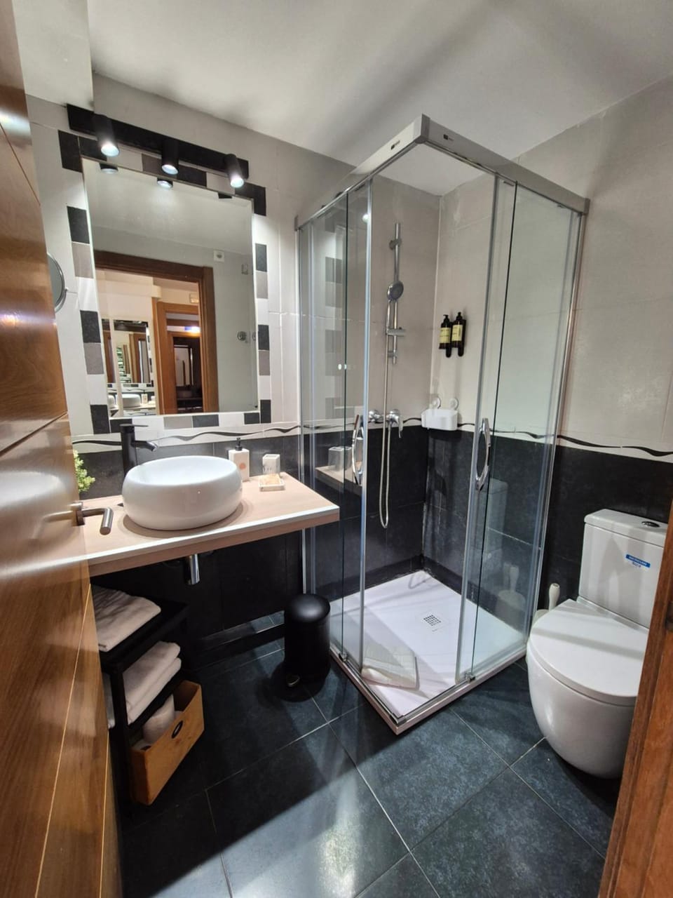 Pension Joakina Bed and Breakfast in San Sebastian