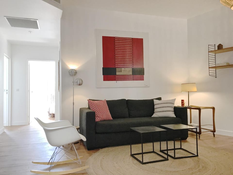 Communal lounge/ TV room, Living room