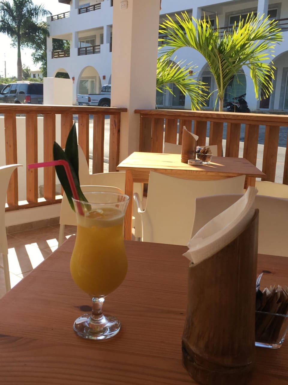Restaurant/places to eat, Restaurant/places to eat, Lounge or bar