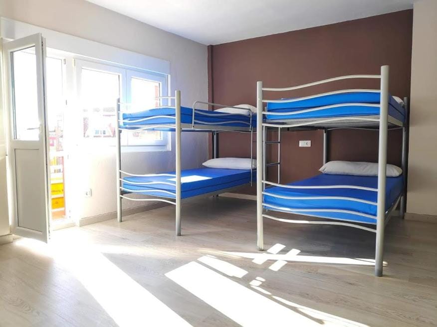 bunk bed