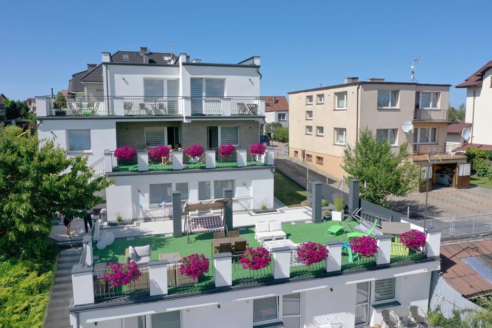 Property building, Neighbourhood, Street view