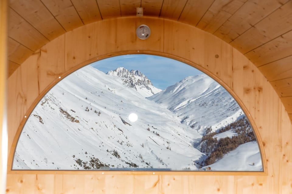 Pianeta Oro Apartments Apartment in Canton of Grisons