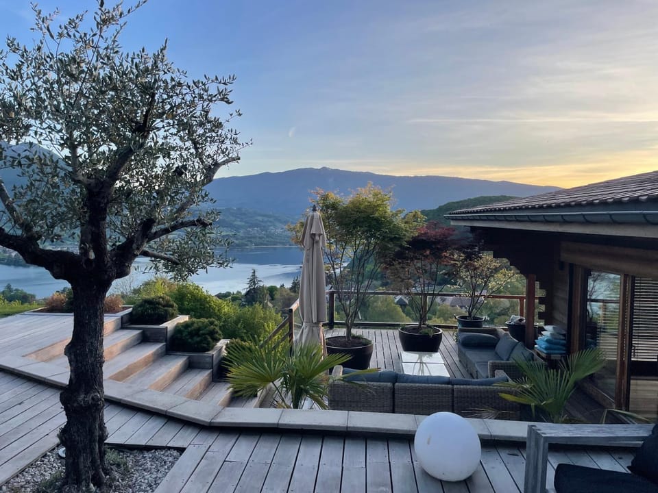 Lakeview Villa Villa in Talloires
