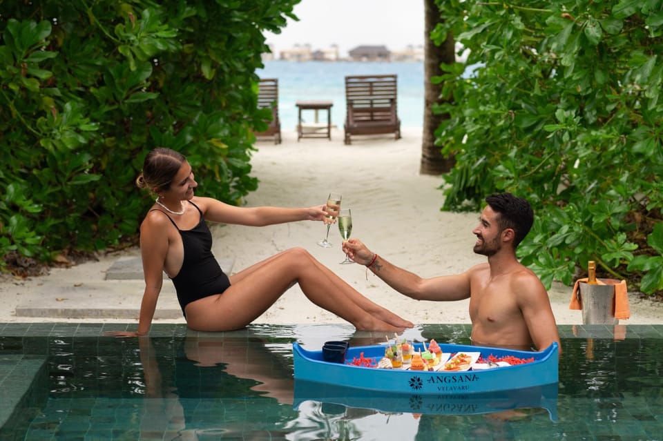 Activities, Pool view