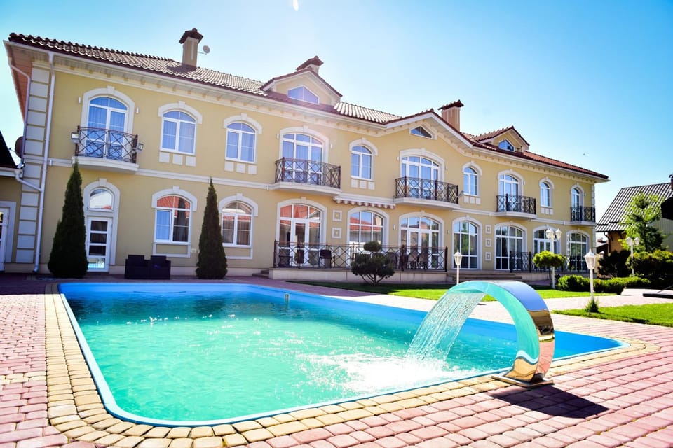 Summer, On site, Swimming pool