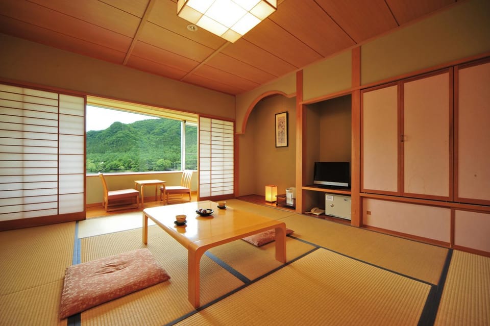 Harunako Onsen Yusuge Ryokan in Japan