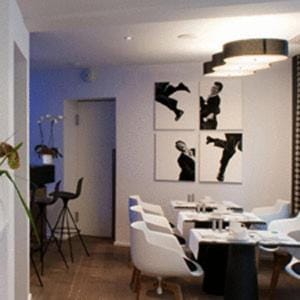 Lounge or bar