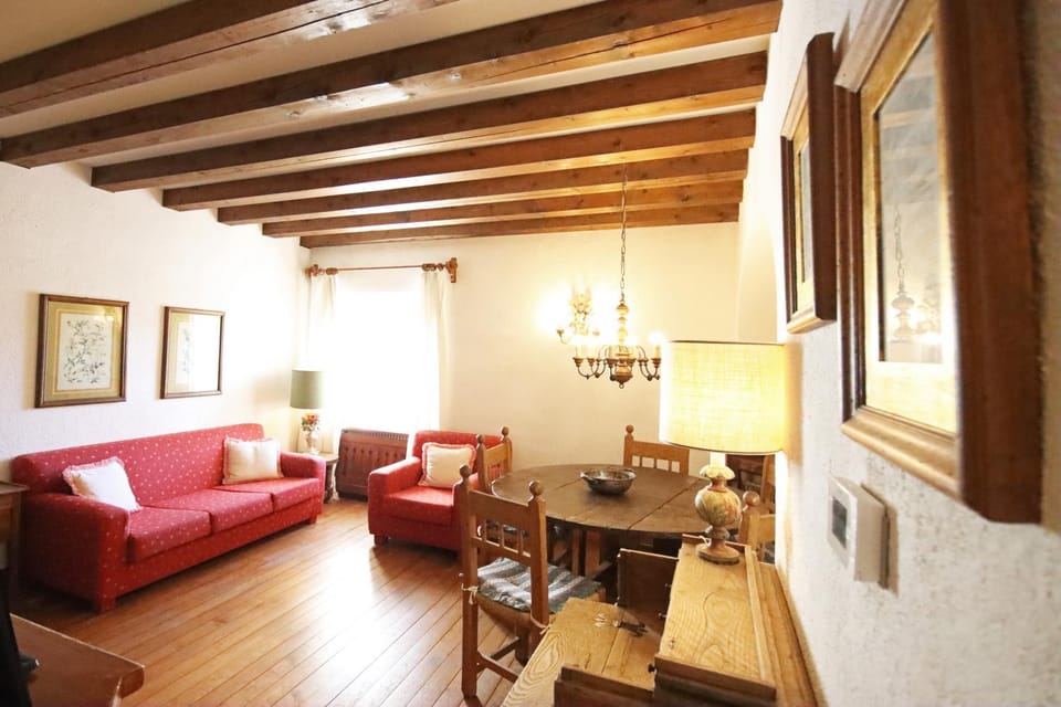 TV and multimedia, Living room, Dining area