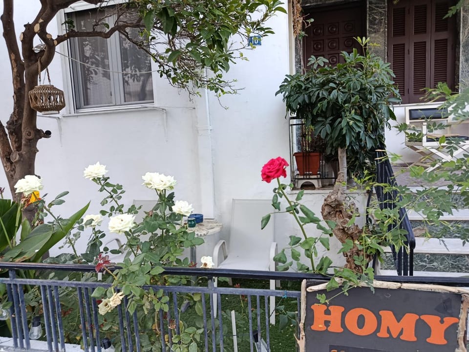 Homy seaside studio Quiet stay near center Apartment in Lasithi