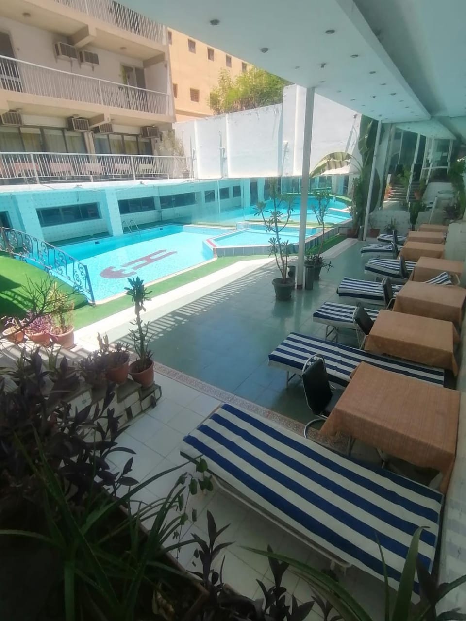 Swimming pool