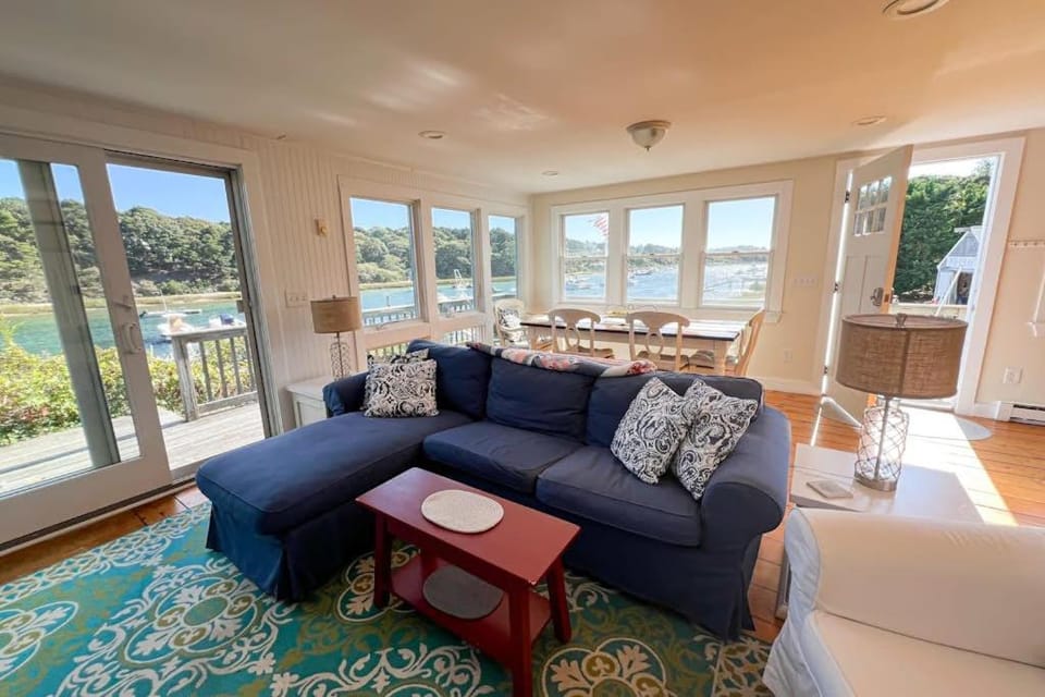 A Chatham Pearl on Oyster River House in Chatham