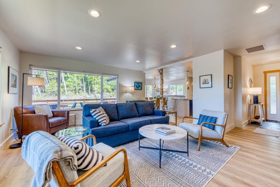 Sand to Forest House in Rockaway Beach