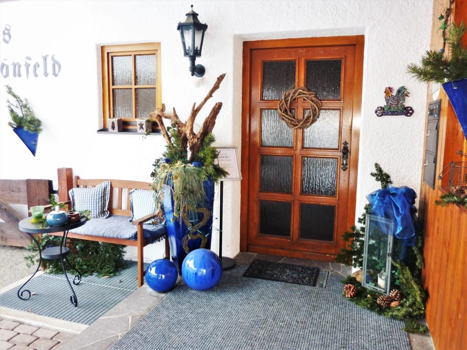 Facade/entrance, Winter