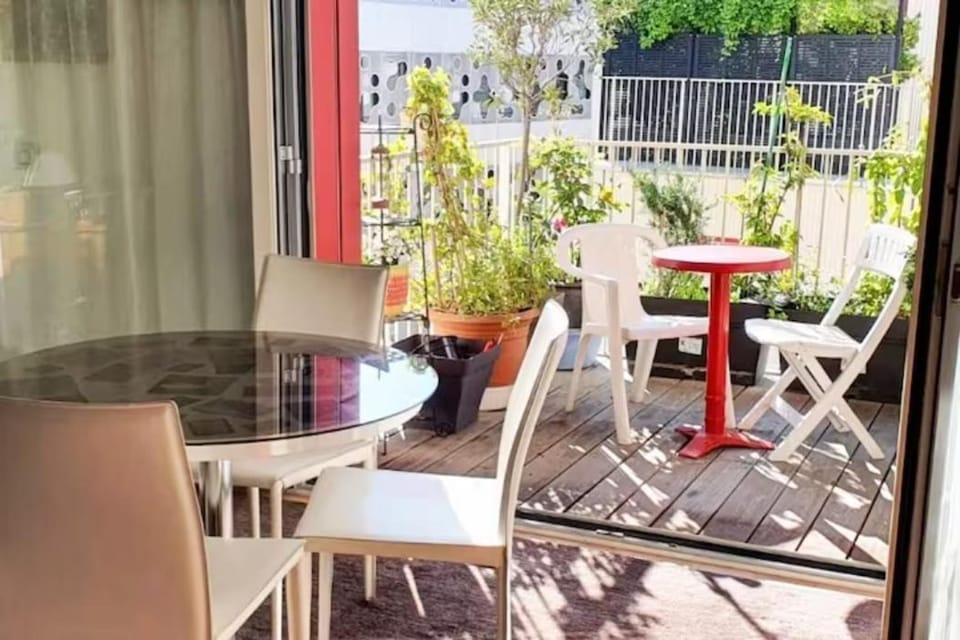 Eiffel seightseing Apartment in Paris