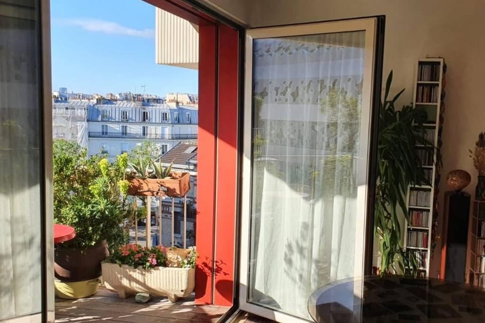 Eiffel seightseing Apartment in Paris