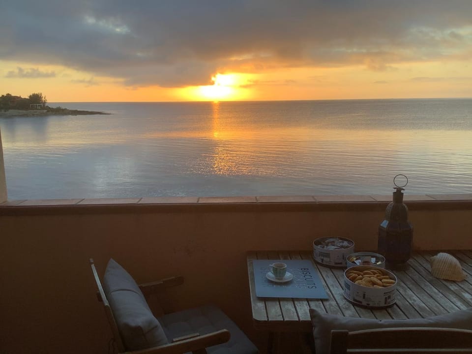 Sea view, Sunrise