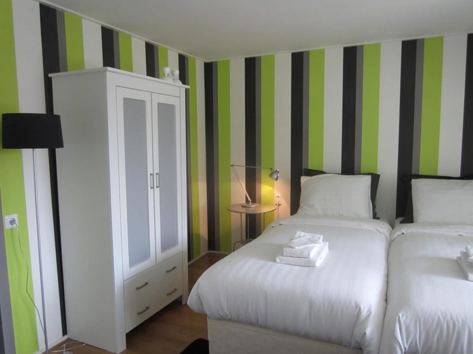 B&B De Gouden Vlo Bed and Breakfast in Drenthe (province)