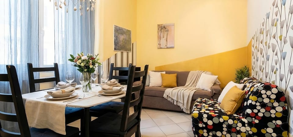 Communal lounge/ TV room, Living room, Meeting/conference room