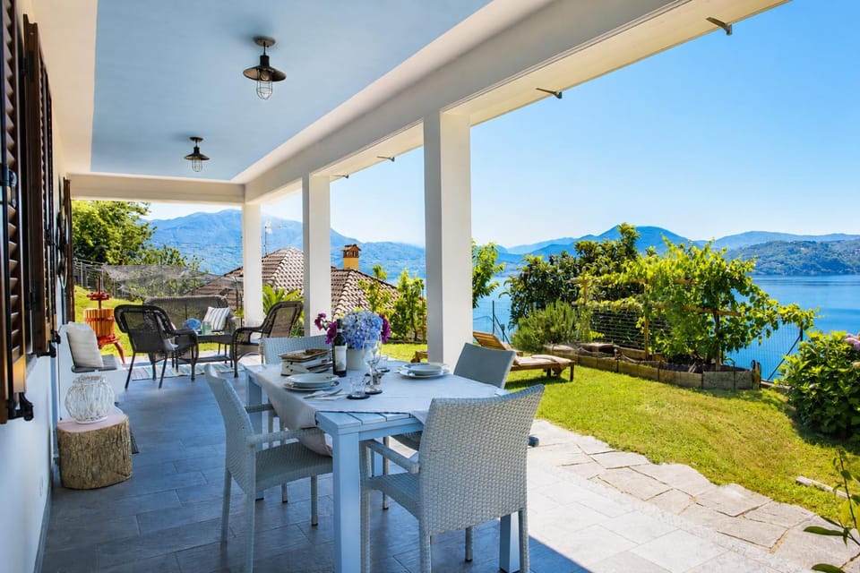 Garden, Balcony/Terrace, Lake view, Mountain view