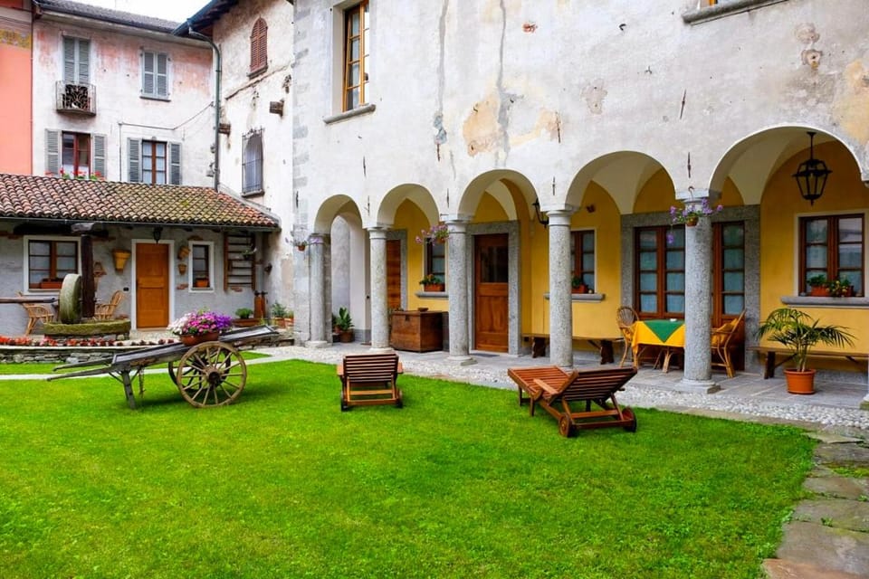 Facade/entrance, Garden, Garden view