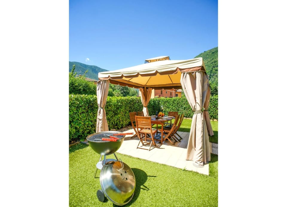 BBQ facilities, Garden