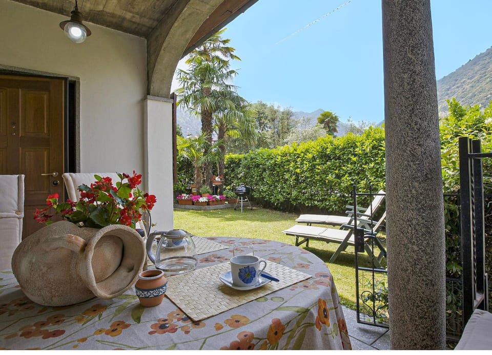 BBQ facilities, Balcony/Terrace, Mountain view