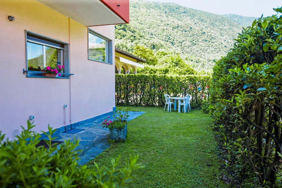 Property building, Garden