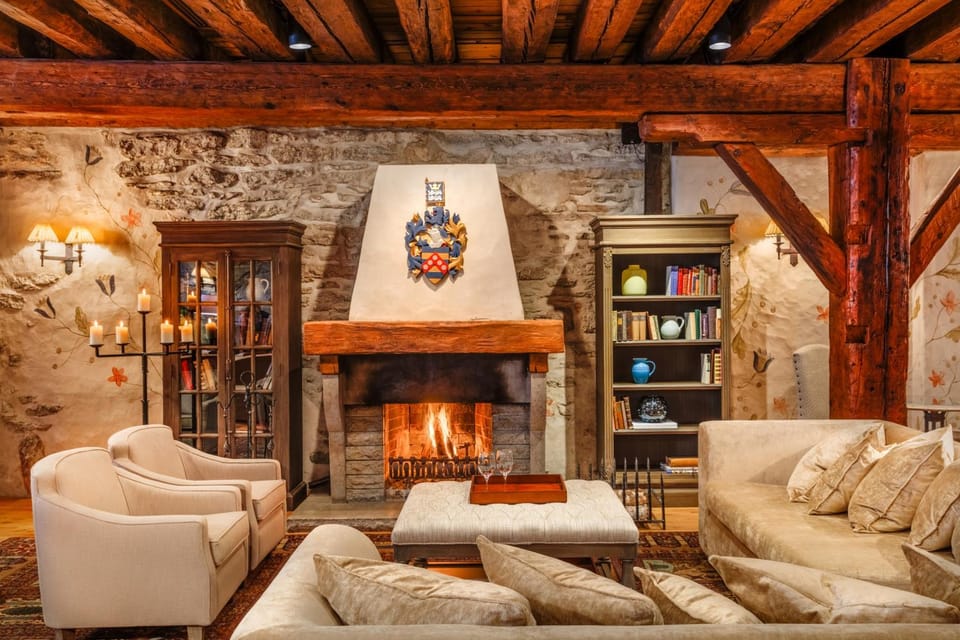 Library, Lobby or reception, Lounge or bar, Seating area