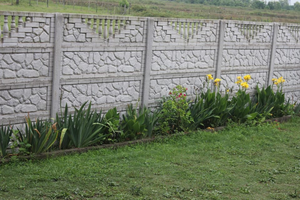 Garden, Garden view
